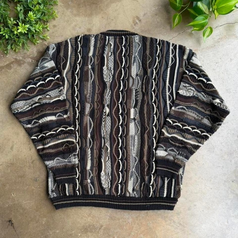 Vintage 90s protege Coogi type 3d knit sweater - Picture 4 of 7